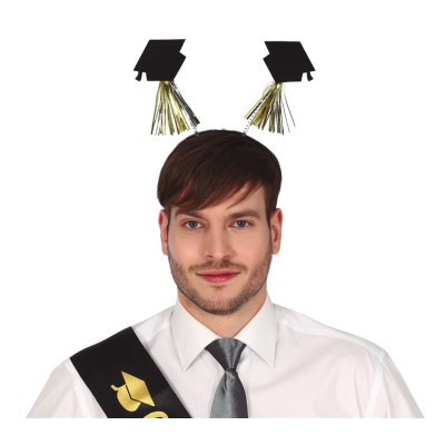 Headband with graduated caps
